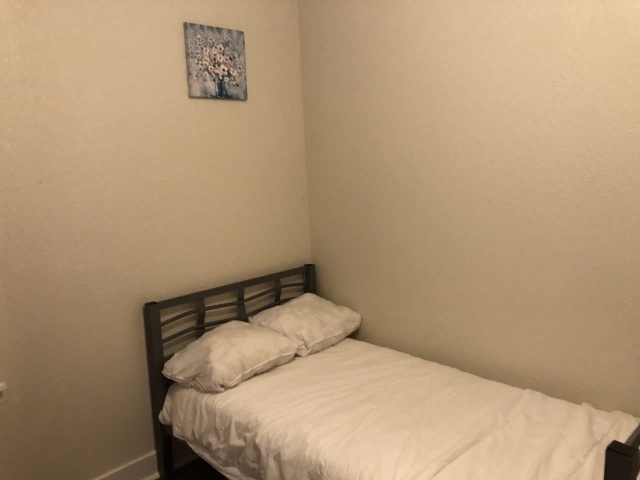 Broadway - Photo 3 of 16