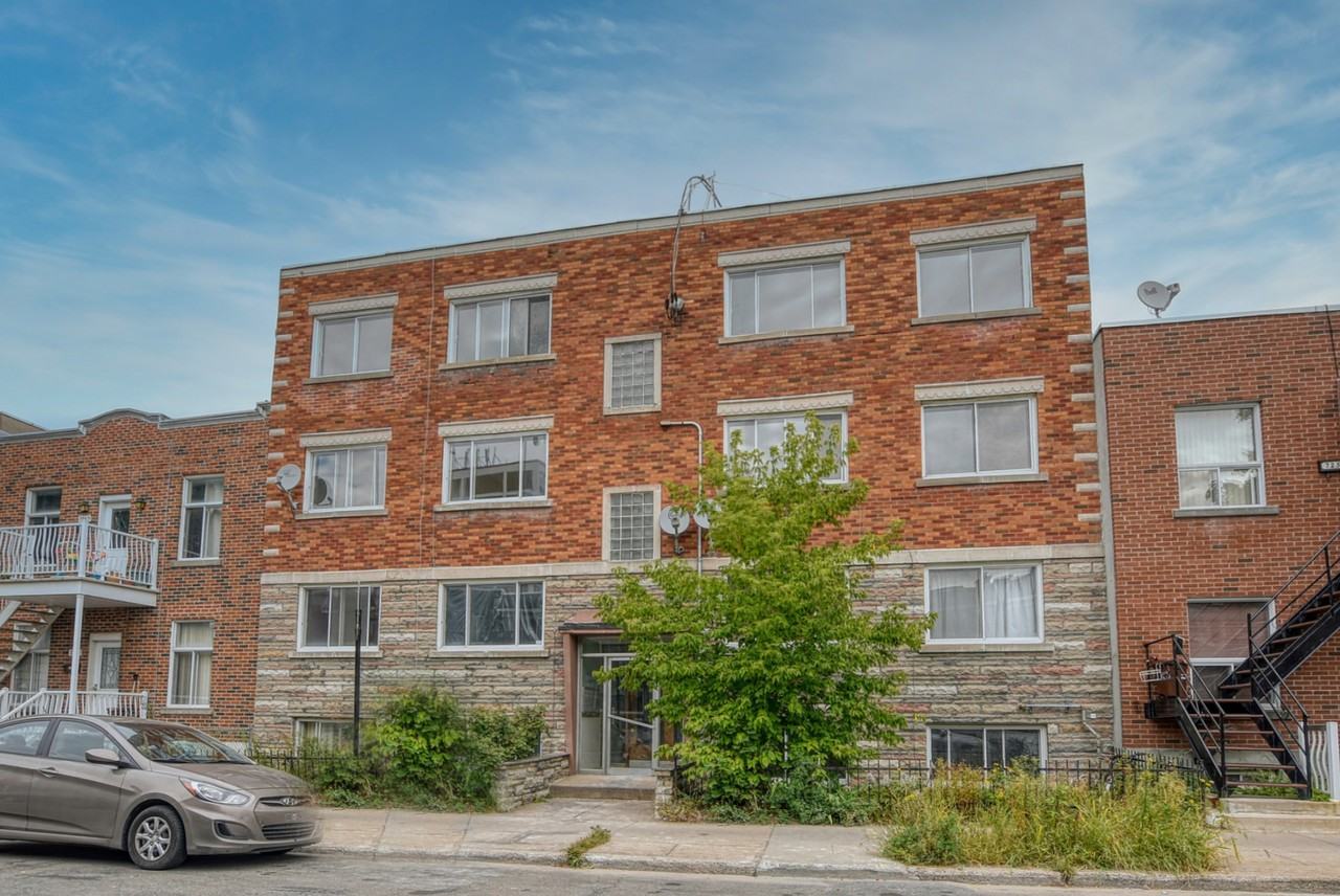 7461 Avenue Stuart, Montréal, QC H3N 2R5 2 Bedroom Apartment for Rent