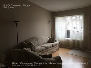 210 Crystal Villa - Photo 3 of 17