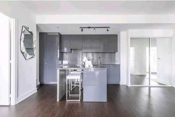 7 Grenville Street #1611