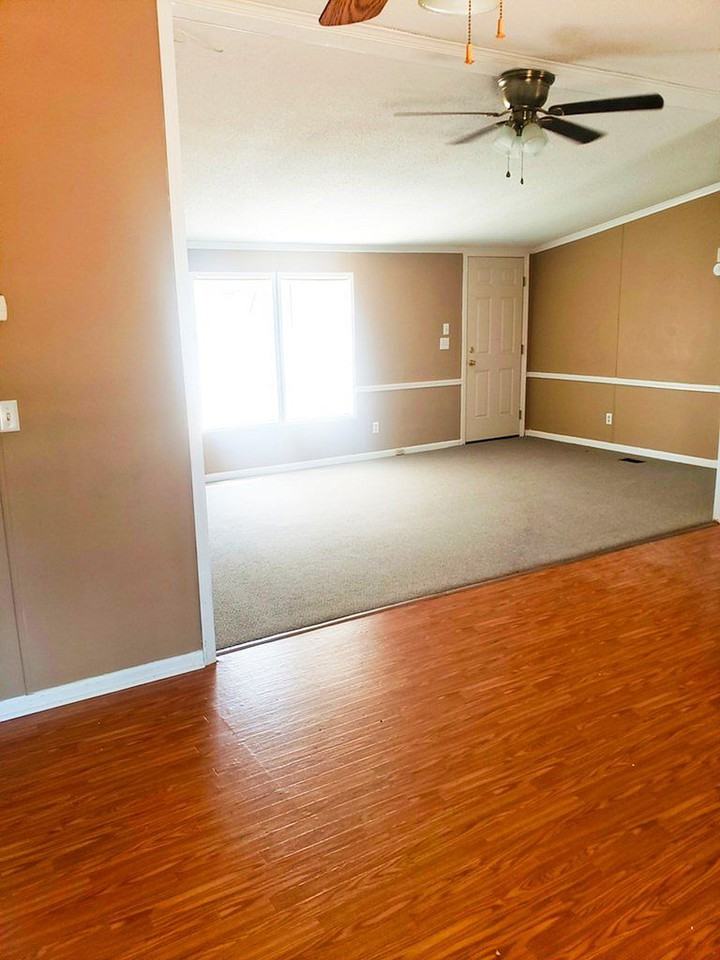 266 Pebble Hill Cir - Photo 3 of 3