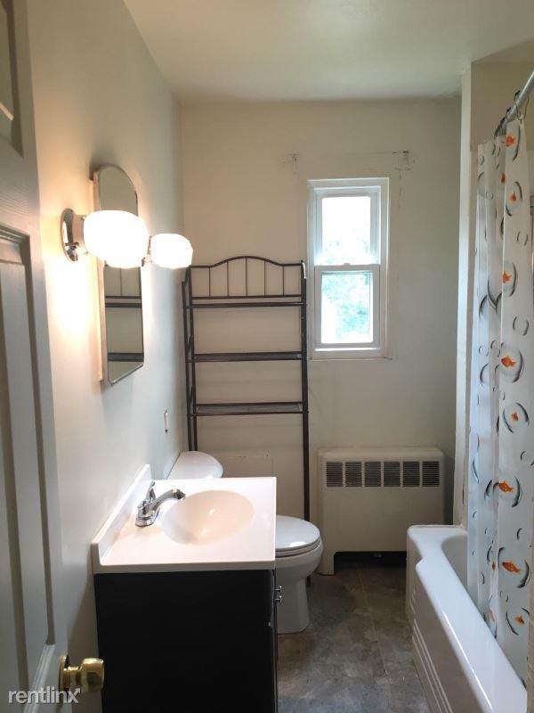 414 414 E Lincoln Ave 2 - Photo 2 of 9