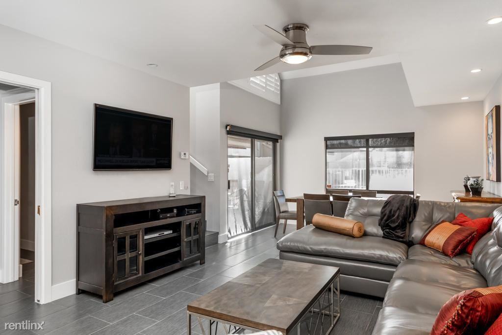 71863 Eleanora Ln - Photo 2 of 12
