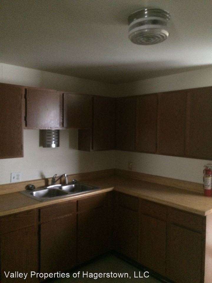 Salem-Winter St. - Photo 3 of 9