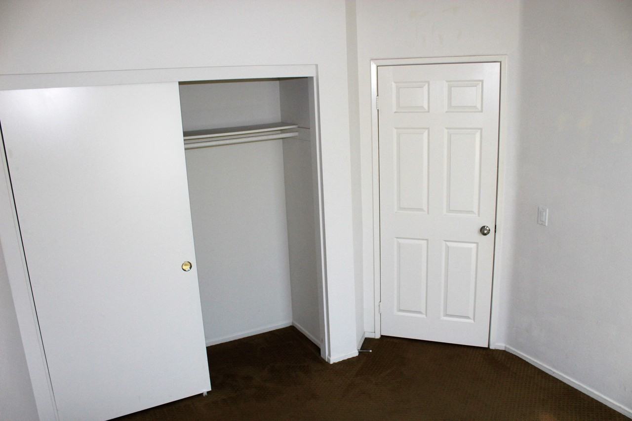 3321 N Ventura Rd - Photo 5 of 12