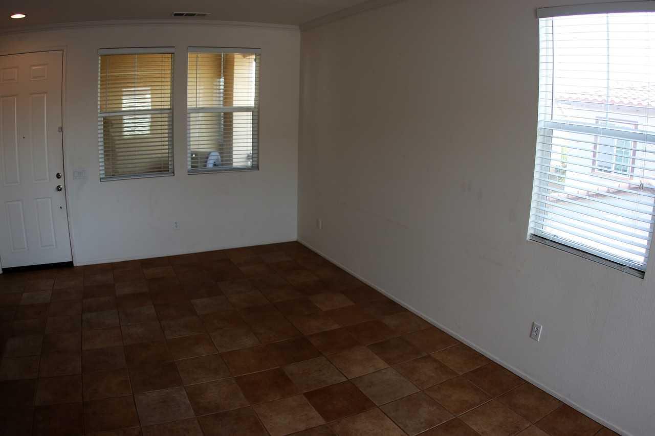 3321 N Ventura Rd - Photo 6 of 12
