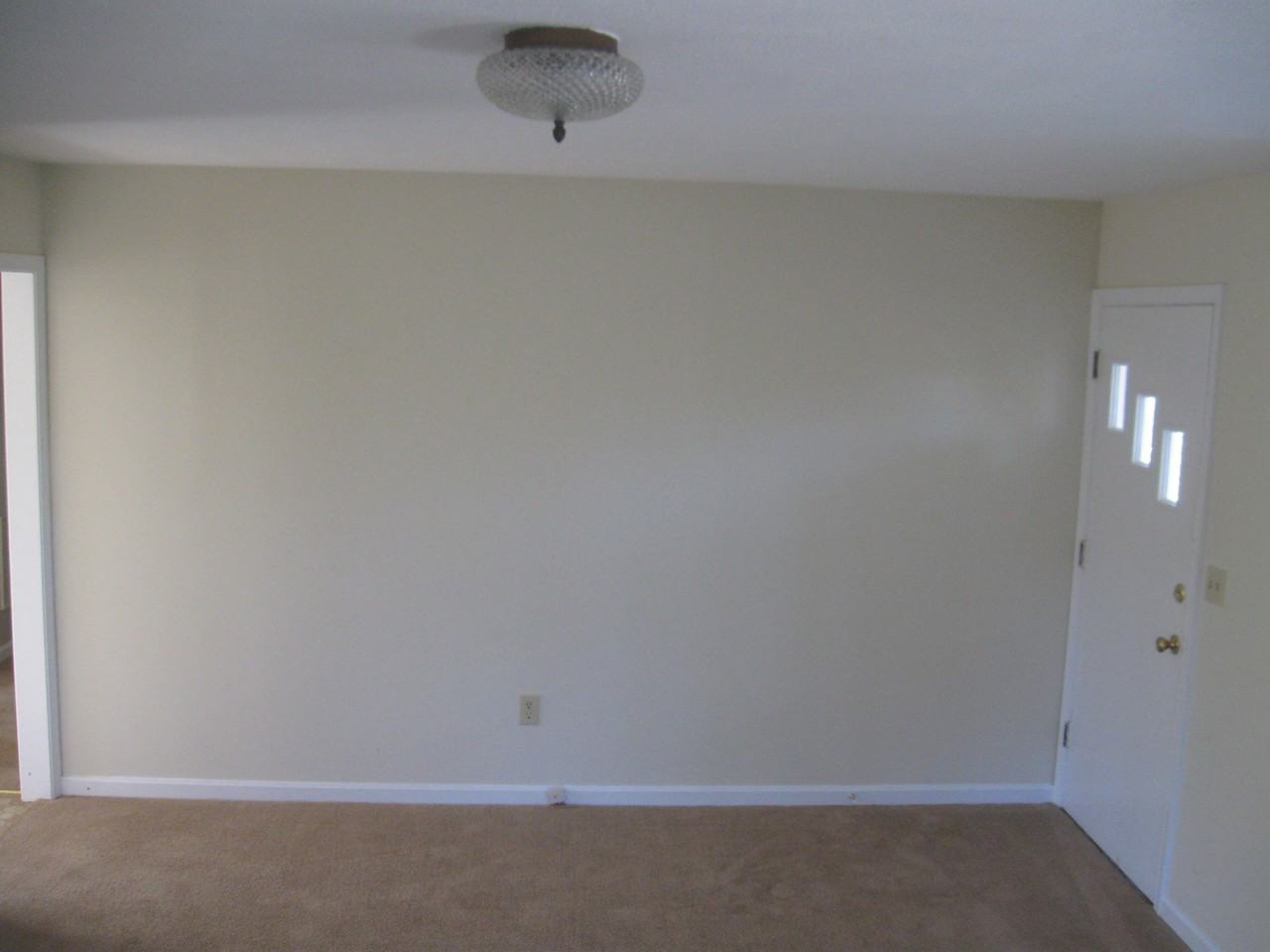 3236 Shelby Rd - Photo 3 of 17