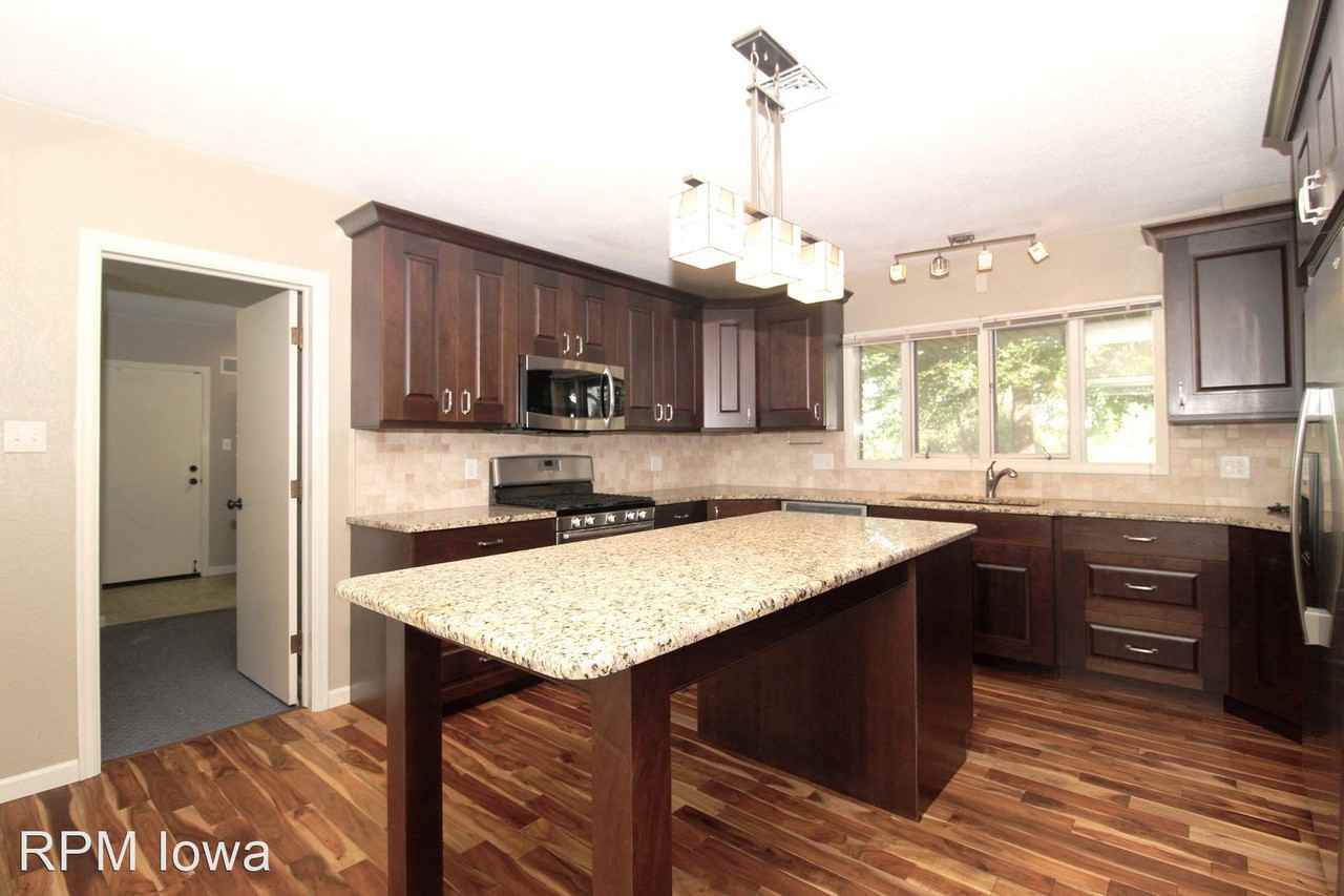 3500 Fleur Dr - Photo 2 of 29