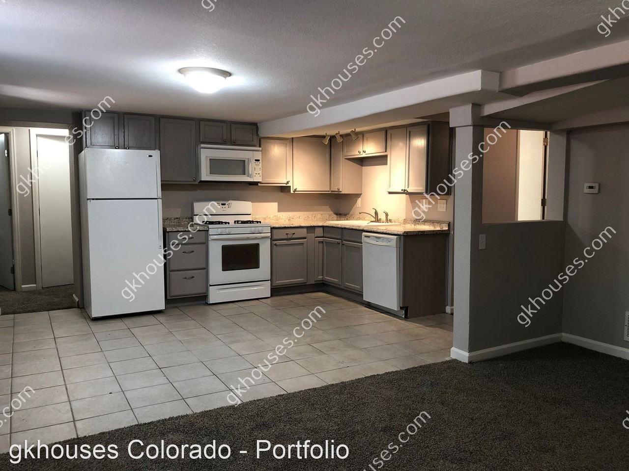 1582 Taft St - Photo 2 of 17