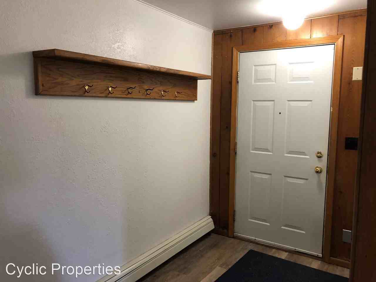 2225 Badger Rd - Photo 2 of 11