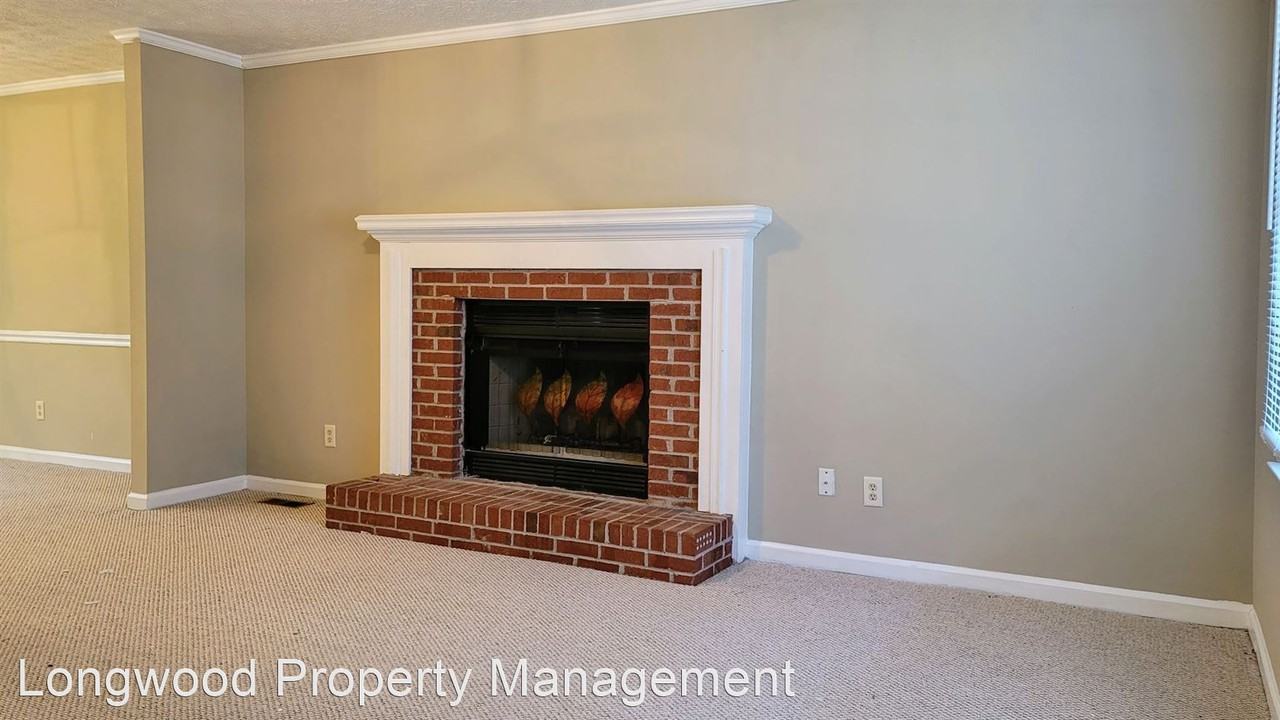 849 Ridge Ave - Photo 3 of 13