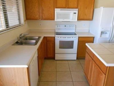 10534 W Carlota Ln - Photo 2 of 6