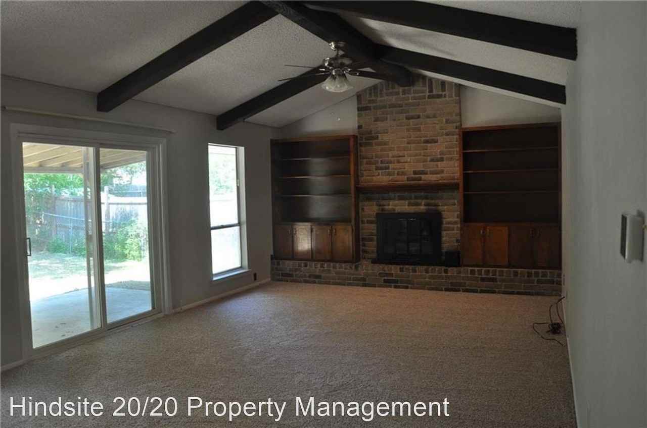 1504 Sagebrush Dr - Photo 2 of 14