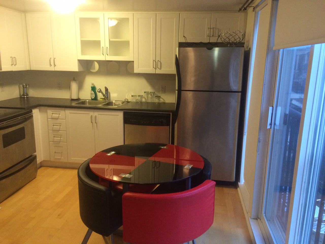 36 Western Battery Rd - Photo 2 of 8