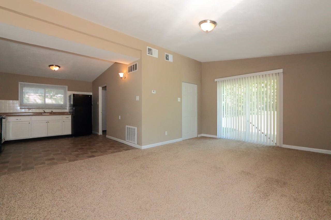 6920 Midwood Ave - Photo 2 of 12