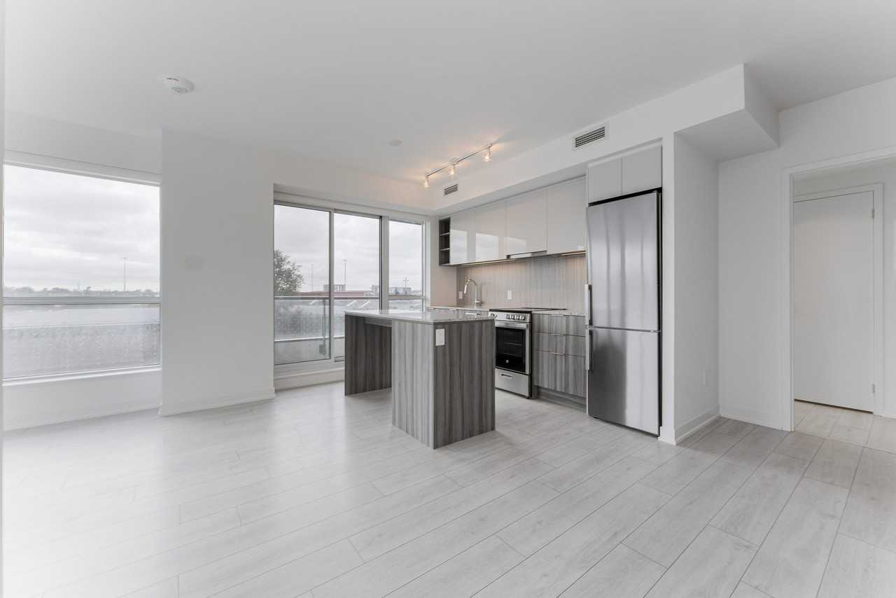 31 Tippett Rd - Photo 2 of 39