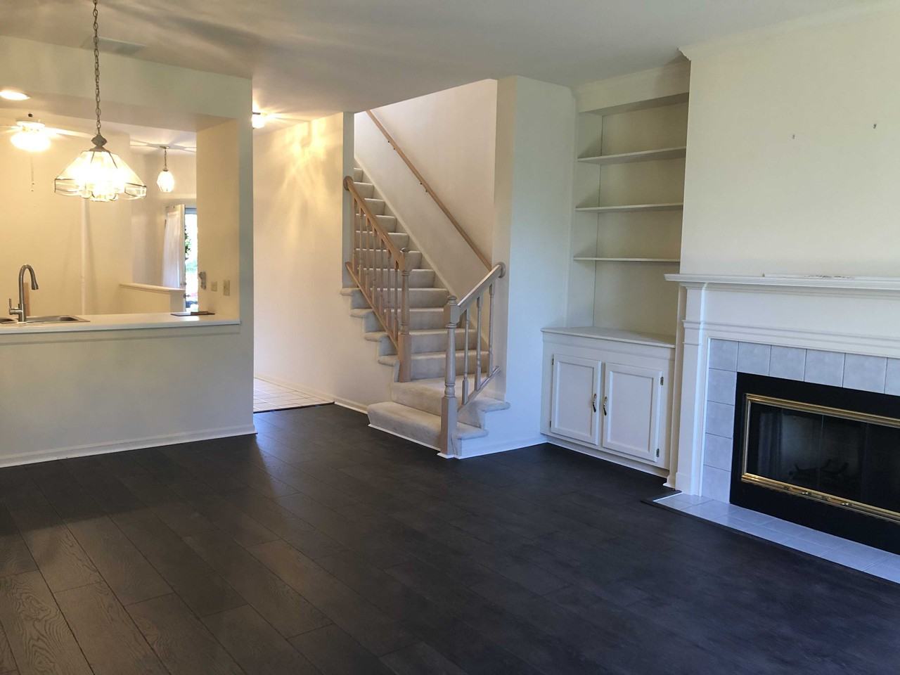 449 Mill St - Photo 2 of 10