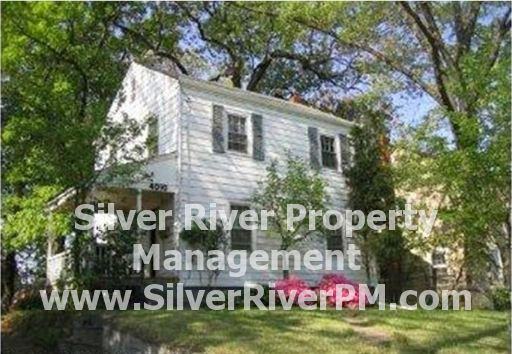 4010 70th Ave - Photo 2 of 21