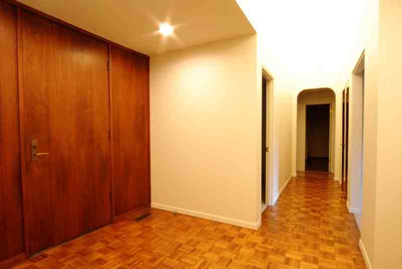 930 130th Ave Ne - Photo 2 of 24