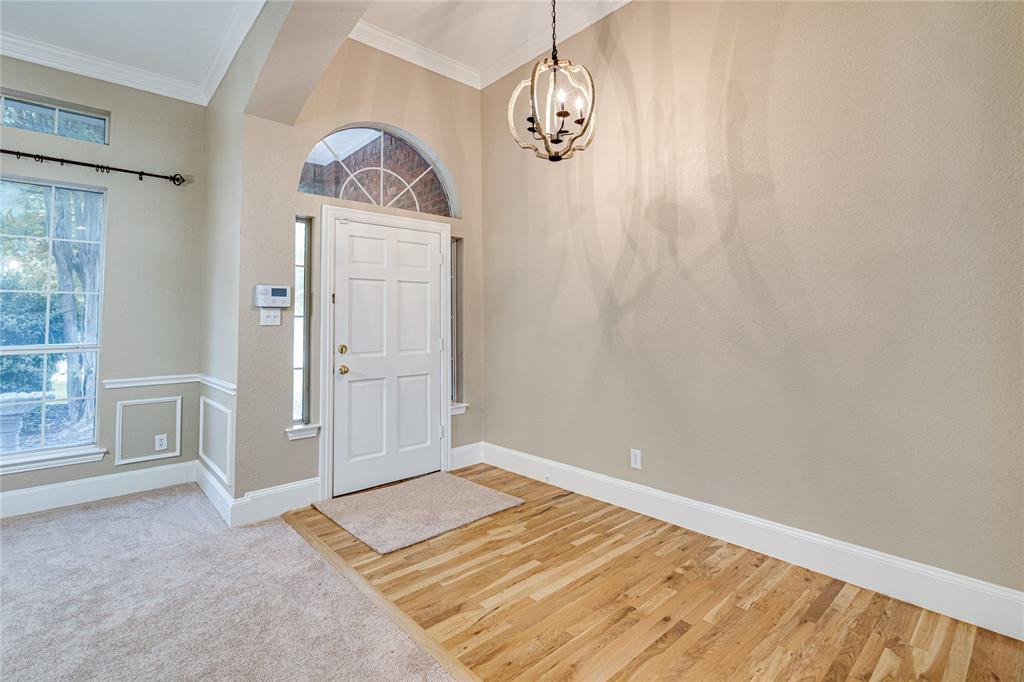 109 Killdeer Ct - Photo 3 of 20