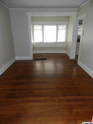 532 Thompson Dr - Photo 2 of 7