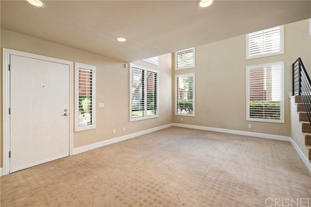 6851 Valley Circle Blvd - Photo 3 of 19