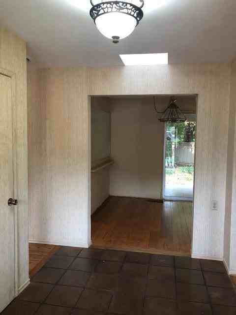 255 Mount Hamilton Ave - Photo 2 of 12