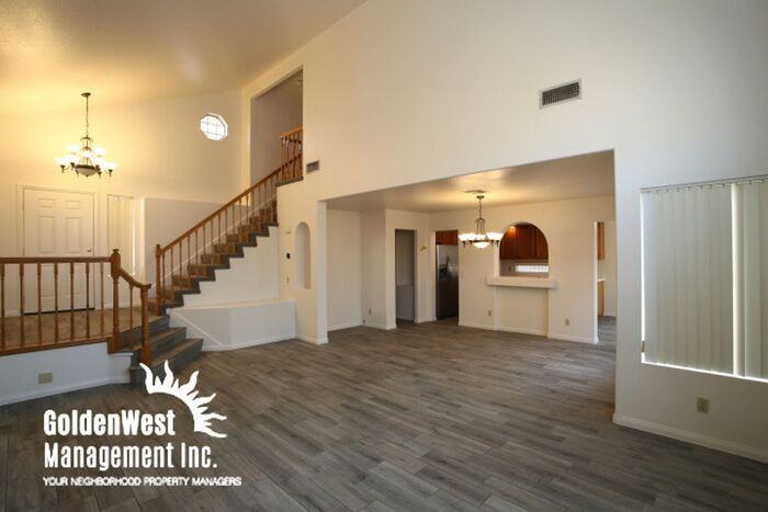 8224 Bermuda Beach Dr - Photo 2 of 20