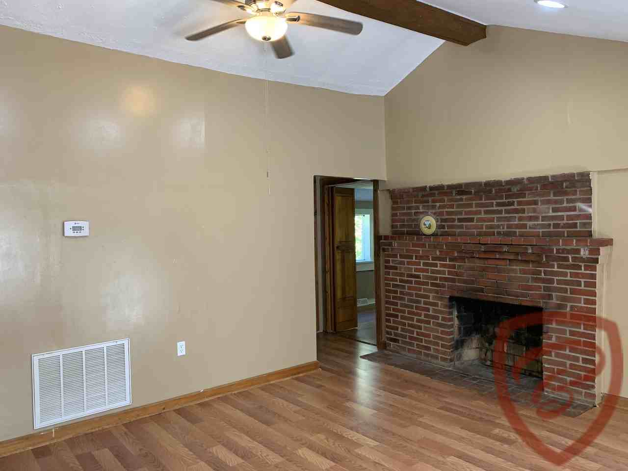 103 Quarry Lane - Photo 3 of 10