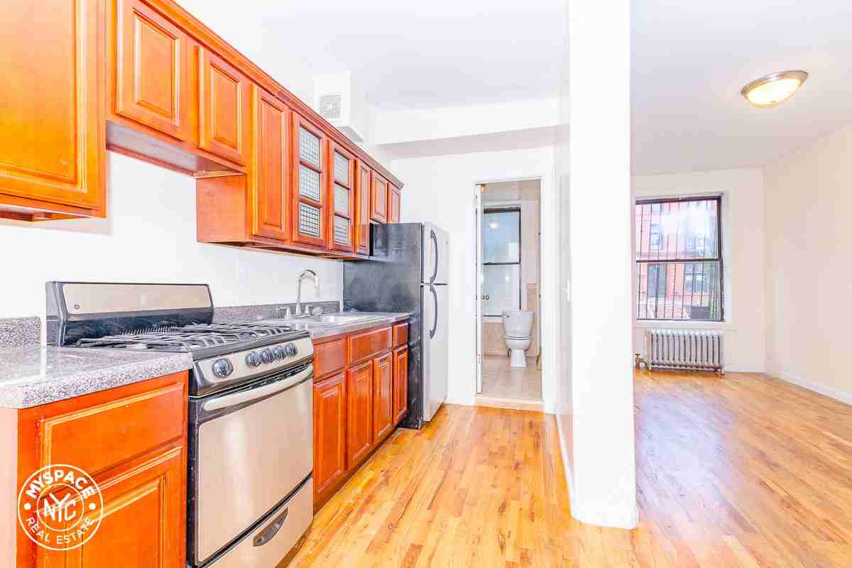 170 New York Ave #6A