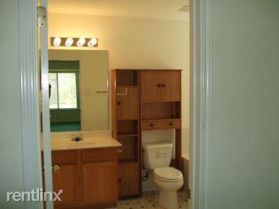 2213 Southeastern Trl - Photo 3 of 5