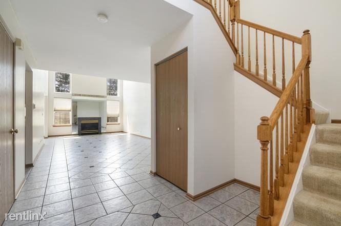 615 Arrowwood Ct - Photo 2 of 12
