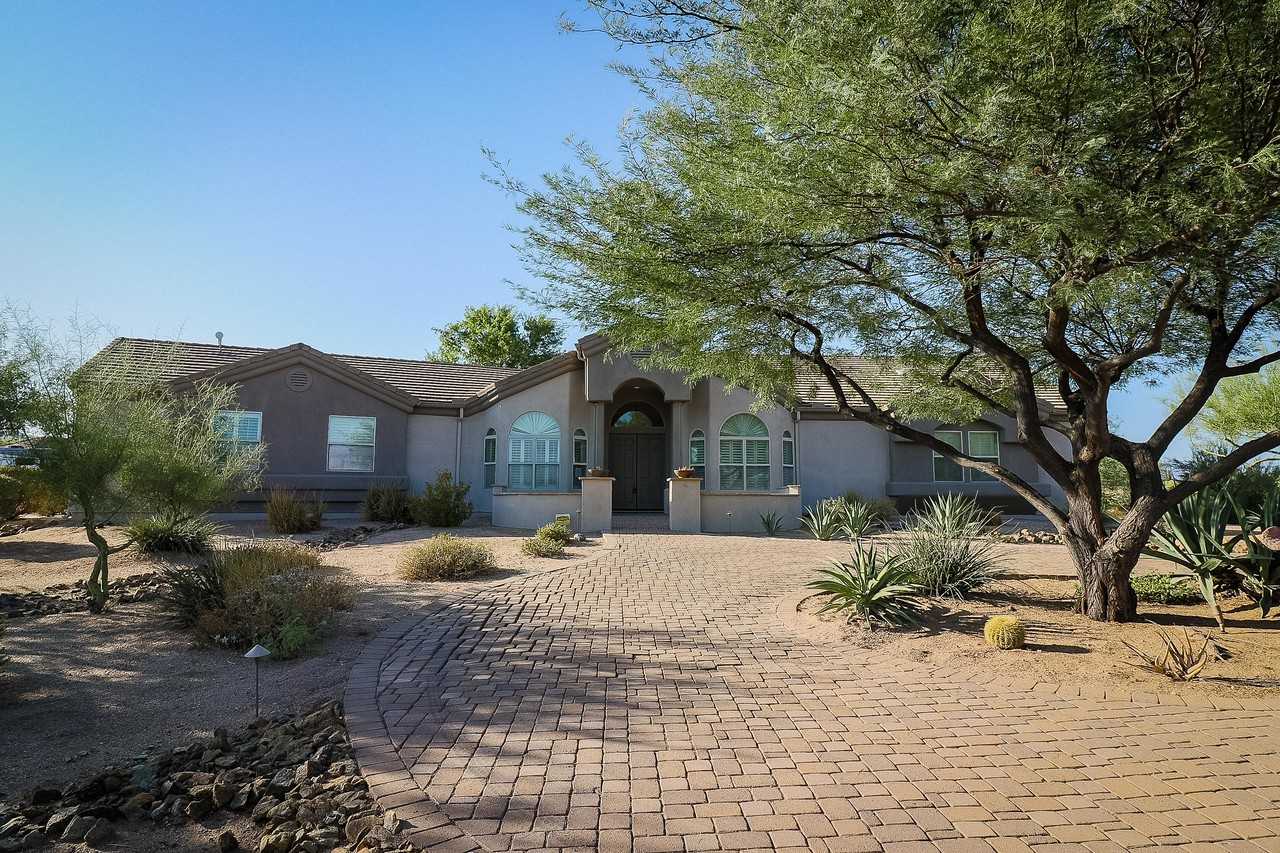 14136 E Gloria Ln - Photo 5 of 40