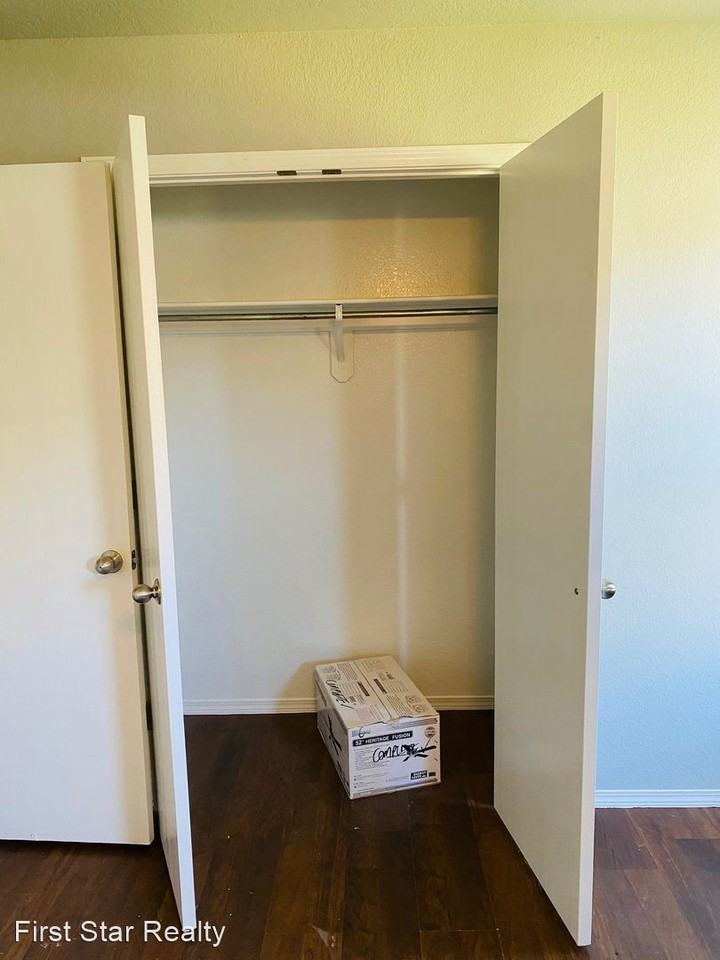 1598 1598 Tolleson Loop A - Photo 3 of 10