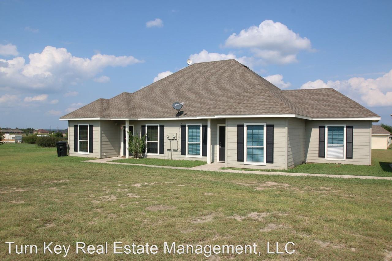 101/103 Collet Ct. - Photo 2 of 22