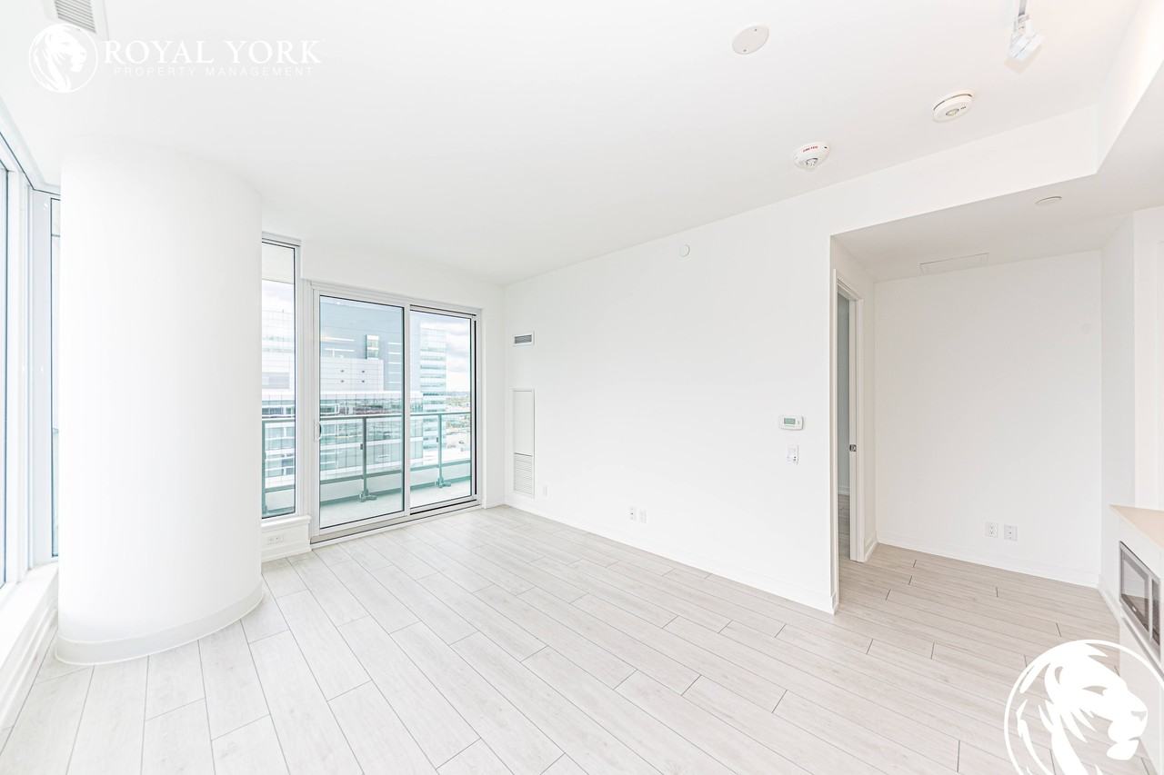 5 Buttermill Ave #1503