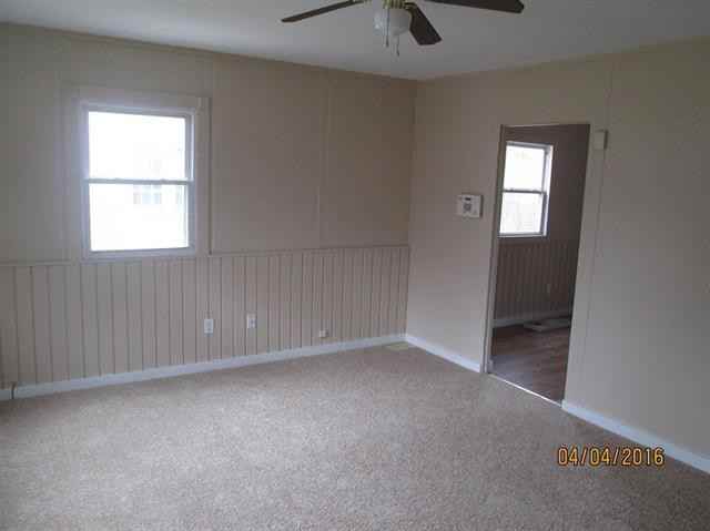 2919 Kenmore Avenue - Photo 2 of 8