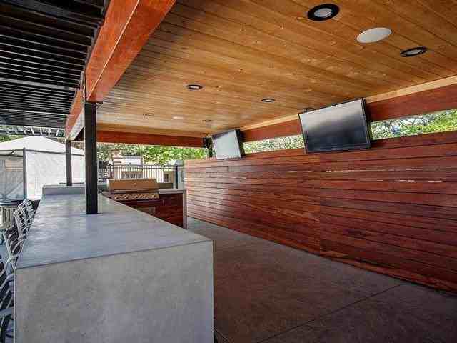 6885 S Redwood Rd - Photo 6 of 34