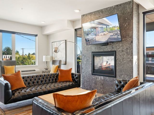 The Fifty at Division - Photo 2 of 50