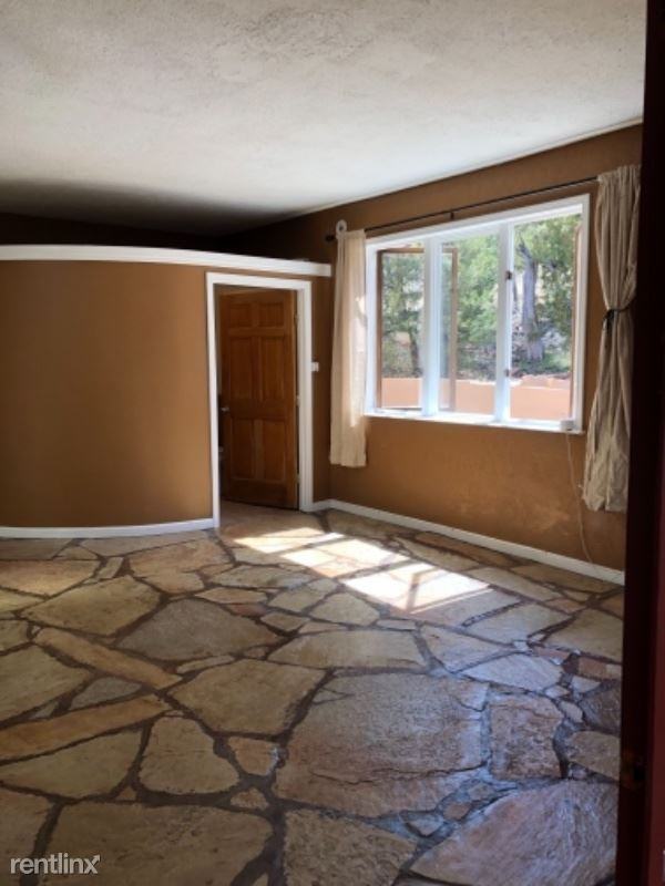 33-B Paseo Del Pinon - Photo 2 of 11