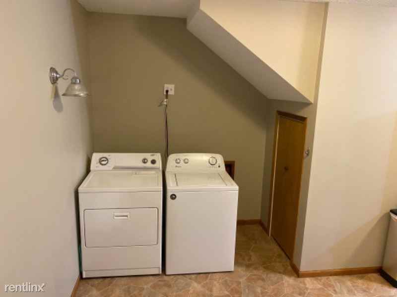 930 1st St - Photo 2 of 38