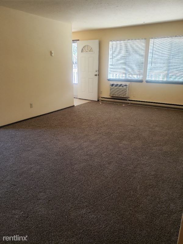 776 Washington St N #4 - Photo 2 of 5