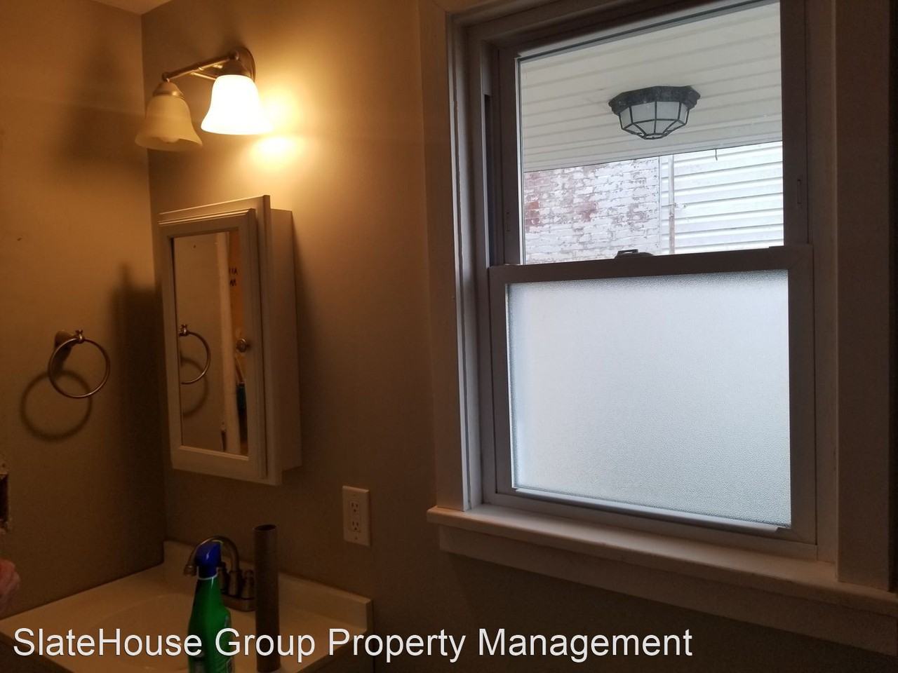 160 S Main St - Photo 3 of 7