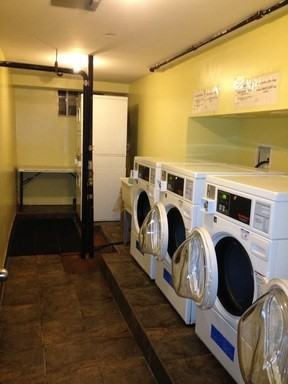 2339 Tiebout Ave - Photo 3 of 6