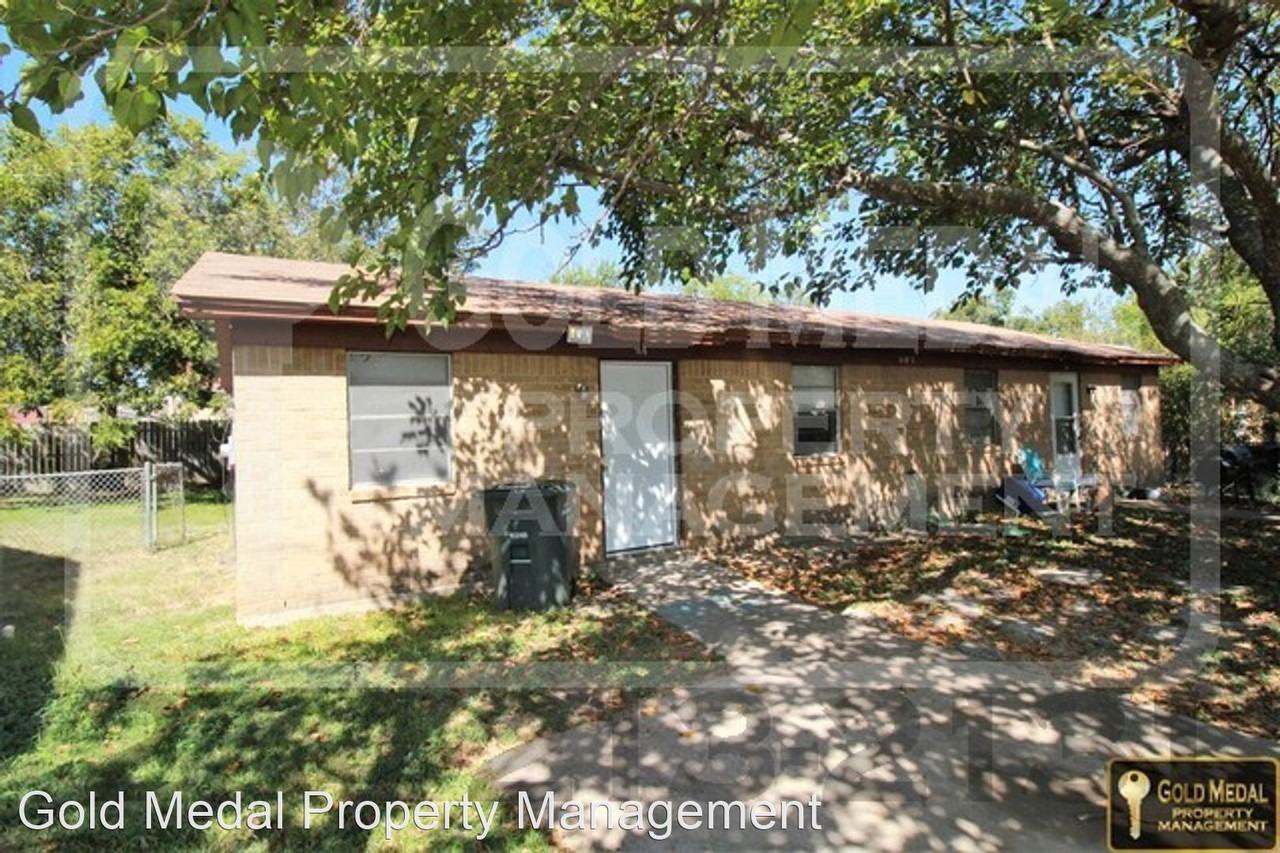603 Westview - Photo 2 of 13