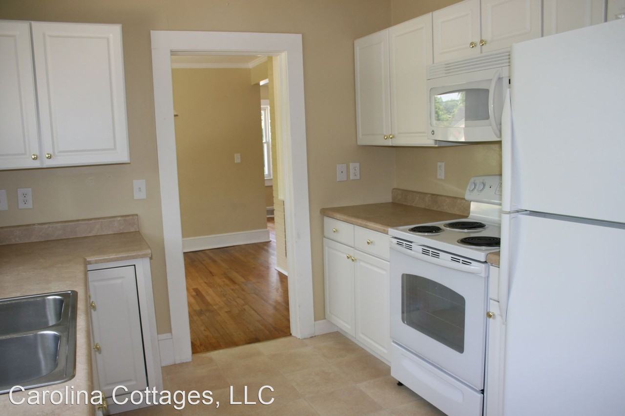 1115 N Main St - Photo 2 of 6