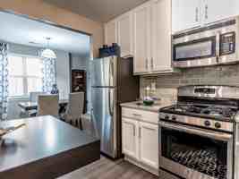 featured image of 111 Versailles Cir
