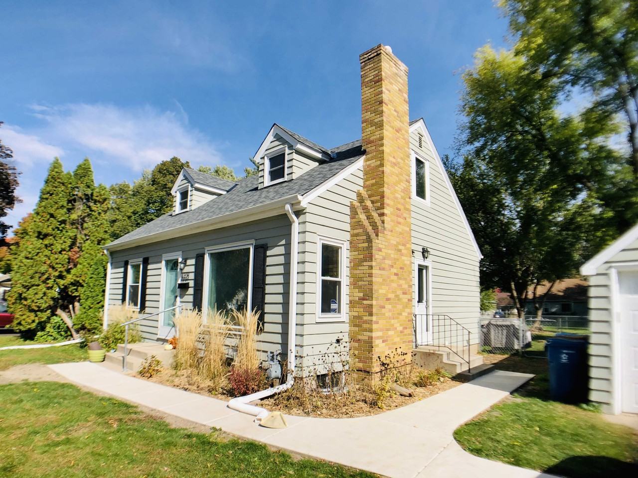 6321 3rd Ave S - Photo 3 of 41