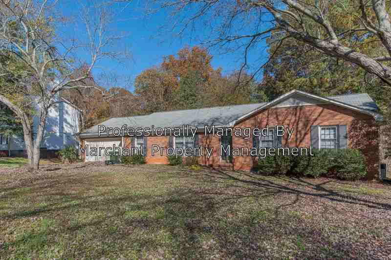 49 Cobblestone Rd - Photo 2 of 50