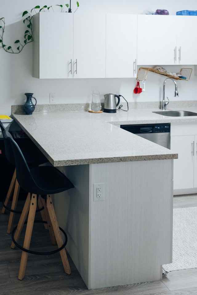 316 Ross Avenue - Photo 3 of 11